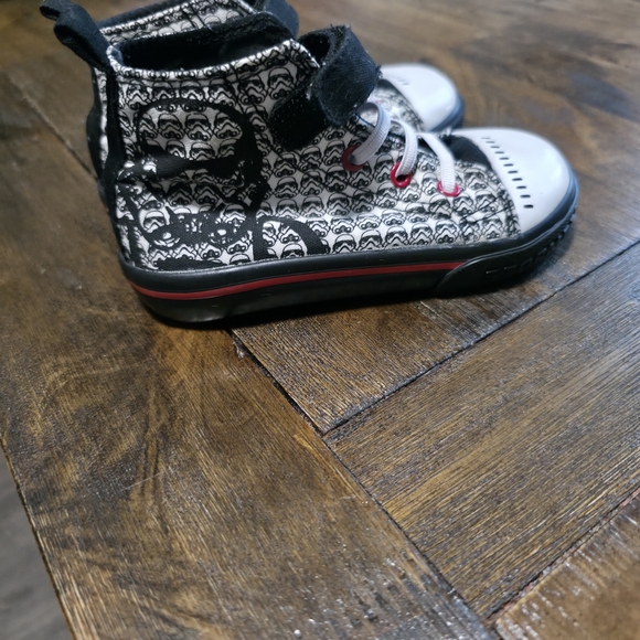 Star Wars Other - Star Wars Black and White Kids Sneakers with Red Accents